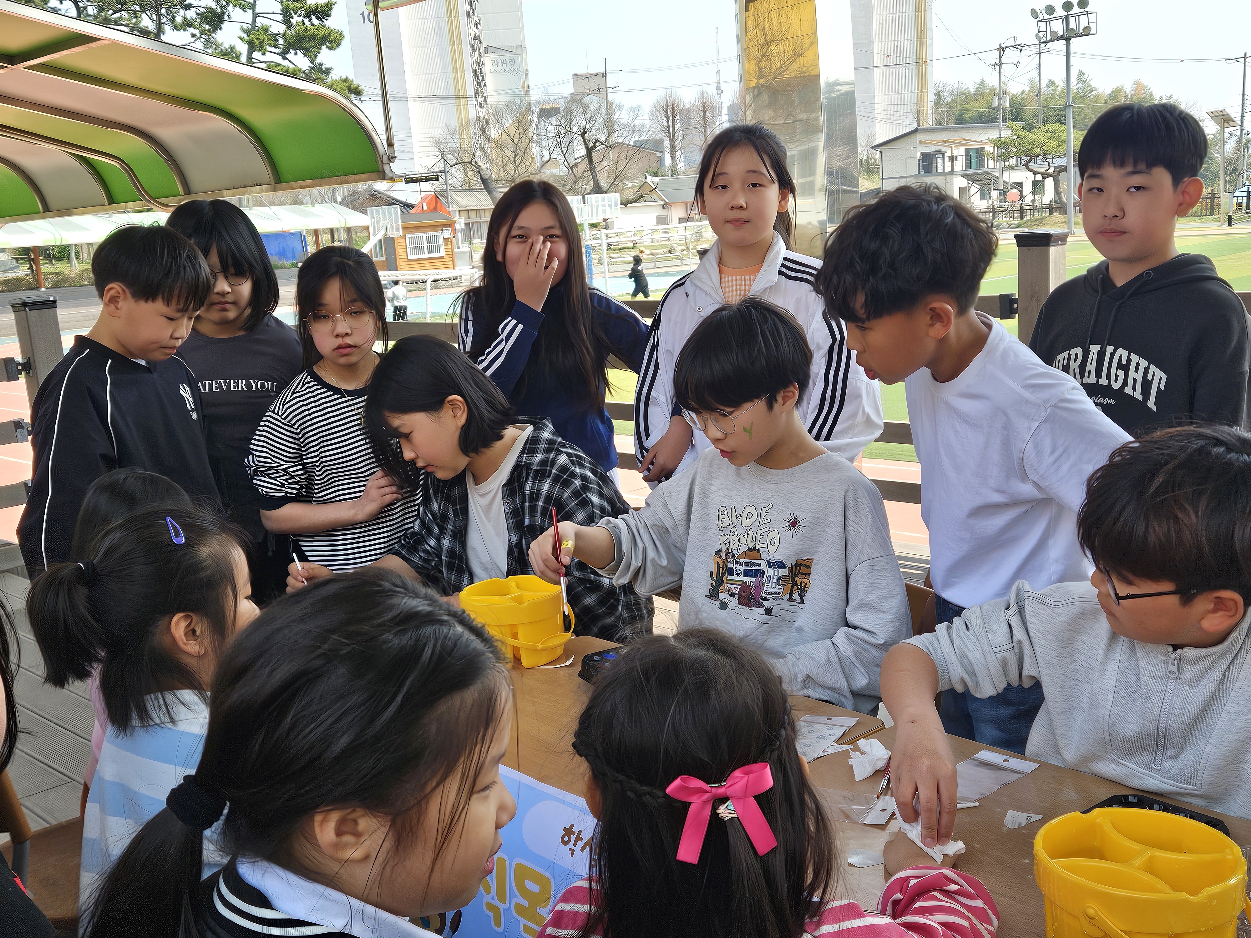 학생회 주관 행사 페이스페인팅